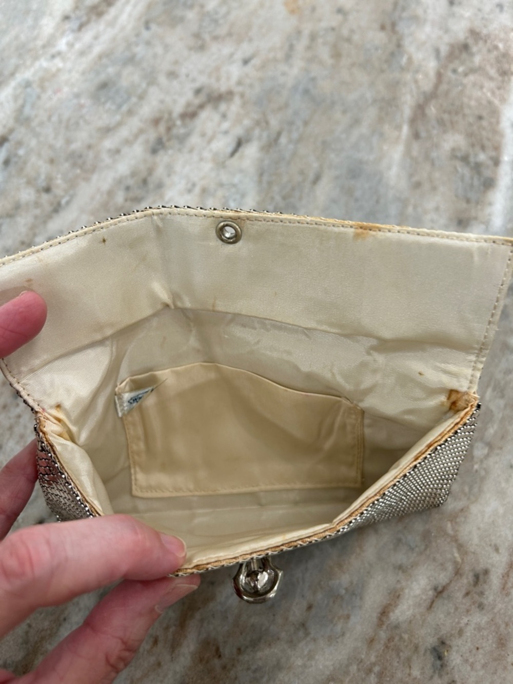 Vintage Whiting & Davis Silver Mesh Evening Bag Silver w/cubic zirconia closure - Picture 5 of 16